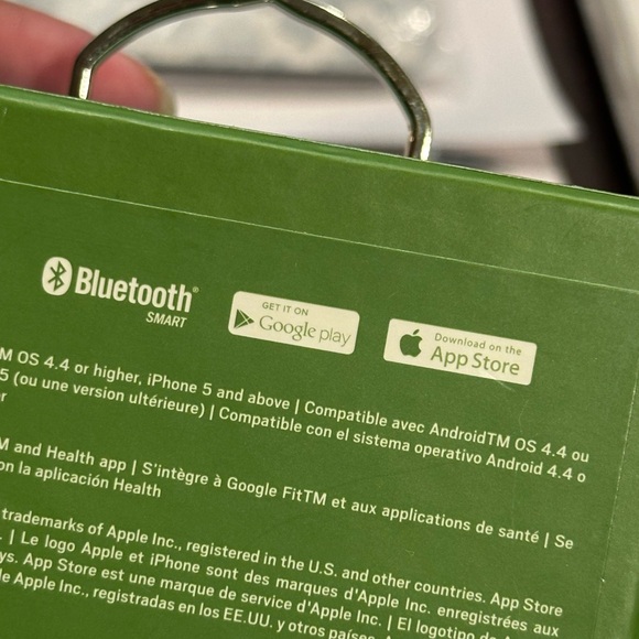 Kate Spade activity tracker NWT black and white stripe - Picture 6 of 12